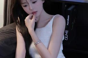 微密圈 – 美图探秘：火龙果羊黑连体吊带作品的灵感与表现.txt