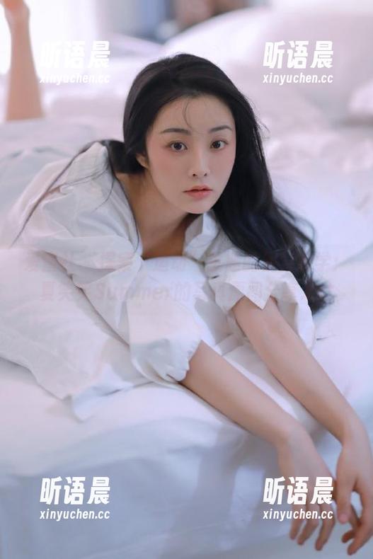 爱蜜社 - 探索“运动”主题的视觉美学：夏笑笑Summer的写真原图分享.txt