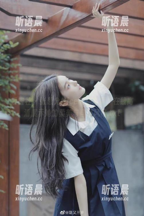 爱蜜社-张思允Nice 爱蜜社 - 张思允Nice制服写真,在线高清展示她的柔美与自信风格.txt