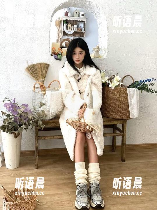 甜予摄影 - 与思思一起沉浸在肉丝作品集的魅力中，看看那些精彩的原图！.txt