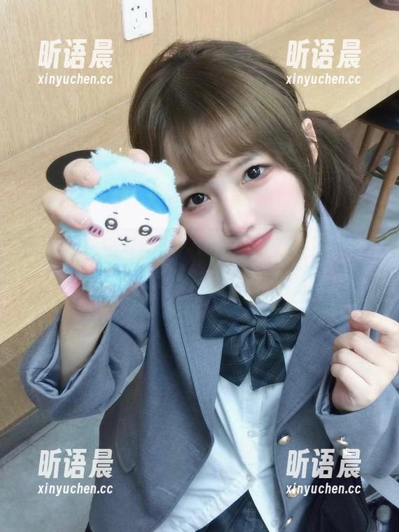 秀人网-77qiqi 秀人网 - 浴缸里的优雅瞬间,77qiqi带来的美图壁纸让人心动不已。.txt