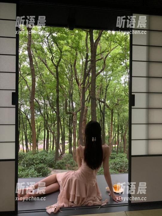 秀人网 - Elise谭晓彤体操服写真，带你观看每一张充满力量的精美图片.txt