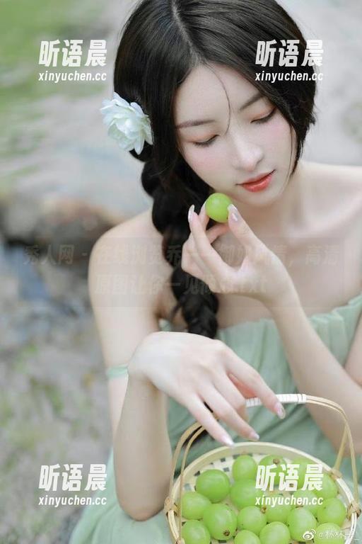 秀人网-乔一一 秀人网 - 在线浏览乔一一御姐风情,高清原图让你一见倾心.txt