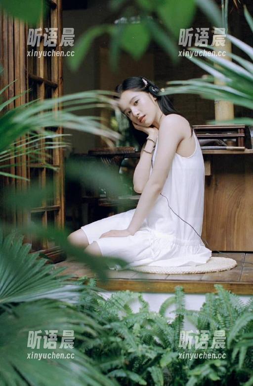 秀人网 - 俞漫御姐写真全集：汇集原创原图，带你领略别样的视觉冲击.txt
