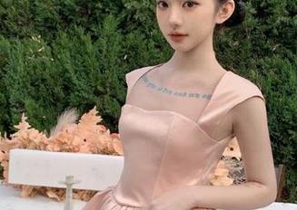 秀人网 – 千夜未来清纯写真美图合集：优雅与纯洁的完美交汇.txt