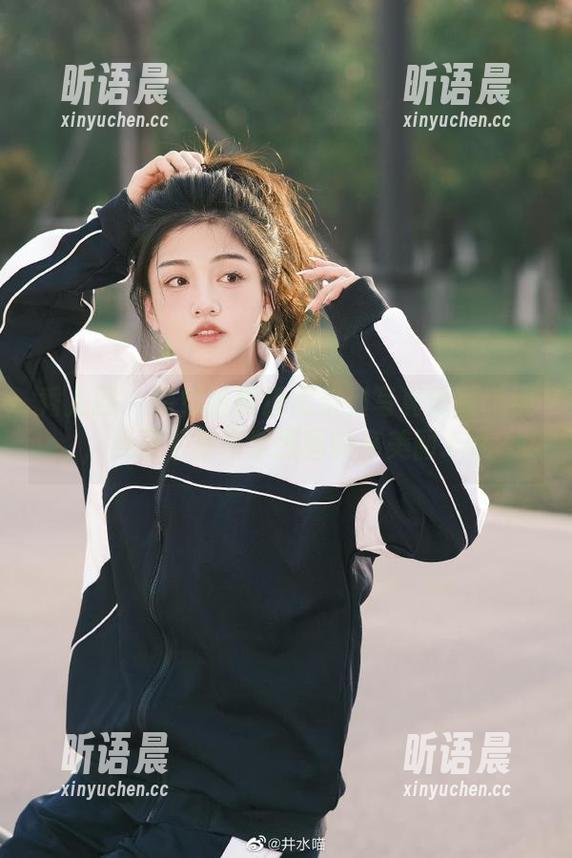 秀人网-南初妹妹 秀人网 - 南初妹妹透明系列写真全面上线,免费下载高清原图畅享美丽.txt