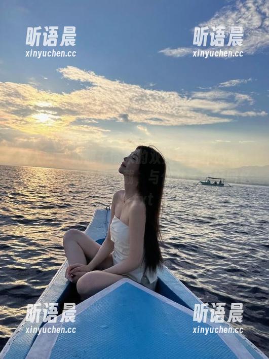 秀人网 - 奶瓶子带来的双人写真作品集：唯美瞬间，免费下载，与你共享美好回忆！.txt