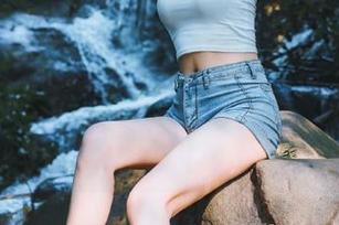 秀人网 – 发掘小甜angle可爱全集原图，感受她每一张照片背后传递的温暖与活力，甜蜜满分！.txt