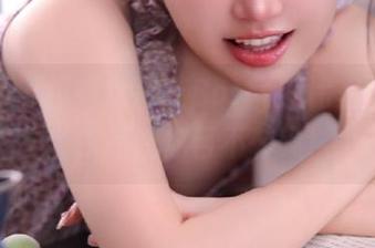 秀人网 – 领略徐莉芝Botty的比基尼风情，全套作品让你目不转睛！.txt