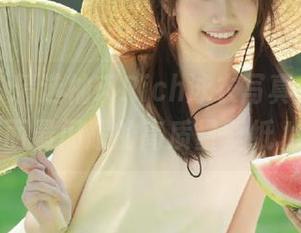秀人网 – 精选柚琪Rich泳衣写真，成为你桌面最闪耀的高质量壁纸.txt