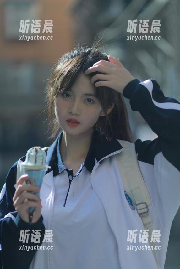 秀人网-温柔的柔 秀人网 - 私拍的温柔:黑白摄影资源大揭秘,温柔的柔与你分享她的创作心路!.txt