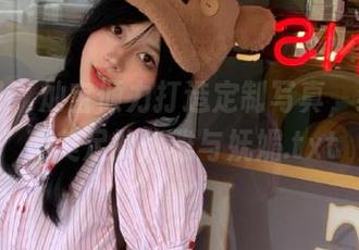 秀人网 – 灿宝倾力打造定制写真，细腻呈现美足的优雅与妩媚.txt