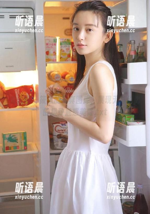 秀人网-筱慧 秀人网 - 筱慧的写真图库,展现无与伦比的极致魅惑美臀.txt