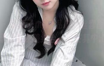 秀人网 – 糯美子mini私拍肉丝套图，狂野与柔情的完美结合，尽在其中.txt