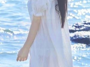 秀人网 – 一窥肉晴MINI女王的福利图集，感受她写真作品的无穷魅力.txt