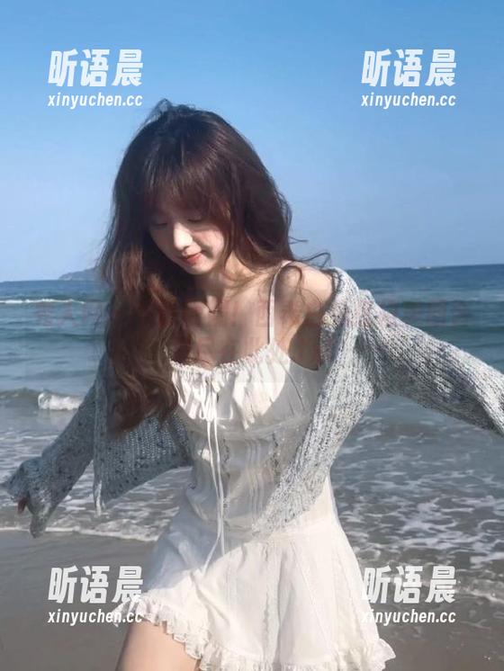 秀人网-西希白兔 秀人网 - 千娇百媚!西希白兔红裙美图合集尽在此处.txt