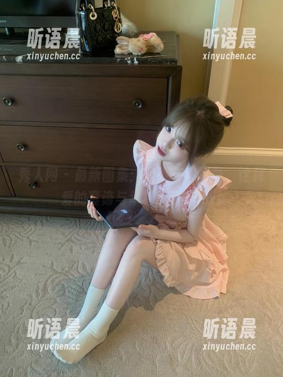 秀人网 - 最新图集：闵妮花嫁写真，诠释爱的真谛与幸福的时光.txt