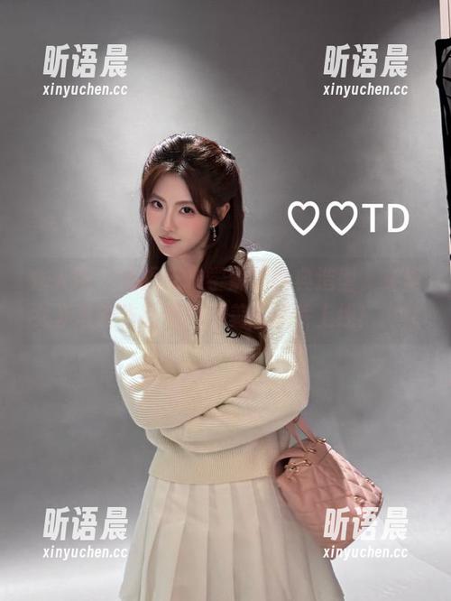 秀人网-麻布学妹 秀人网 - 重温麻布学妹的经典造型,《修女》写真作品原图和美丽照片上线!.txt