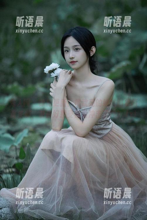 秀人网 - 惊艳更新！黄歆苑的妹妹图集再度来袭，准备好接受视觉冲击了吗？.txt