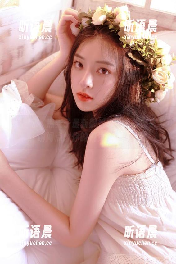 秀人网 - 黑麦子最新御姐写真集震撼来袭，瞬间点燃你的视觉盛宴！.txt