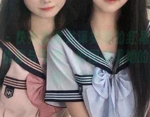 秀人网 – 快来欣赏龙泽美曦的红裙写真集，玩转优雅与可爱，原图展现她的独特风格！.txt