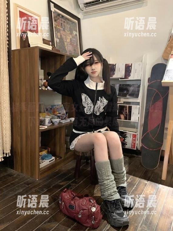 稚乖画册-夜夜 稚乖画册 - 夜夜女孩写真震撼上线,免费下载让你拥有无尽的灵感!.txt