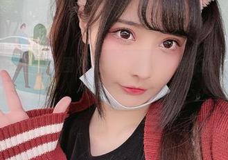 糖果果Candy双人图包来袭，充满爱意的写真合集等你揭晓.txt