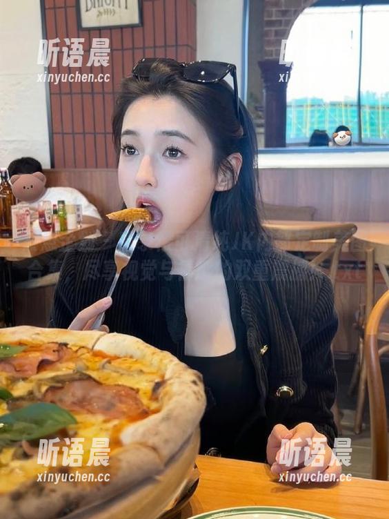 紧急企划-樱可 紧急企划 - 收录樱可清纯JK内部定制美图合集,尽享视觉与情感的双重震撼!.txt