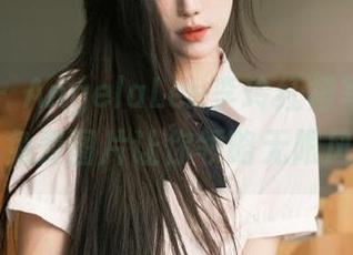 美媛馆 – AngelaLee李玲红裙写真惊艳上线，免费图片让你领略无限风情.txt