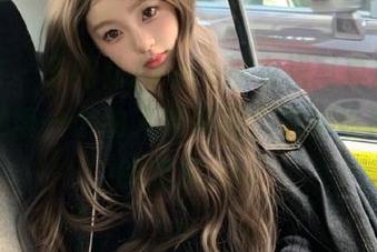 美媛馆 – 子纯儿Annie连衣裙写真精选，捕捉她每一个动人的瞬间，完美诠释美丽的定义.txt