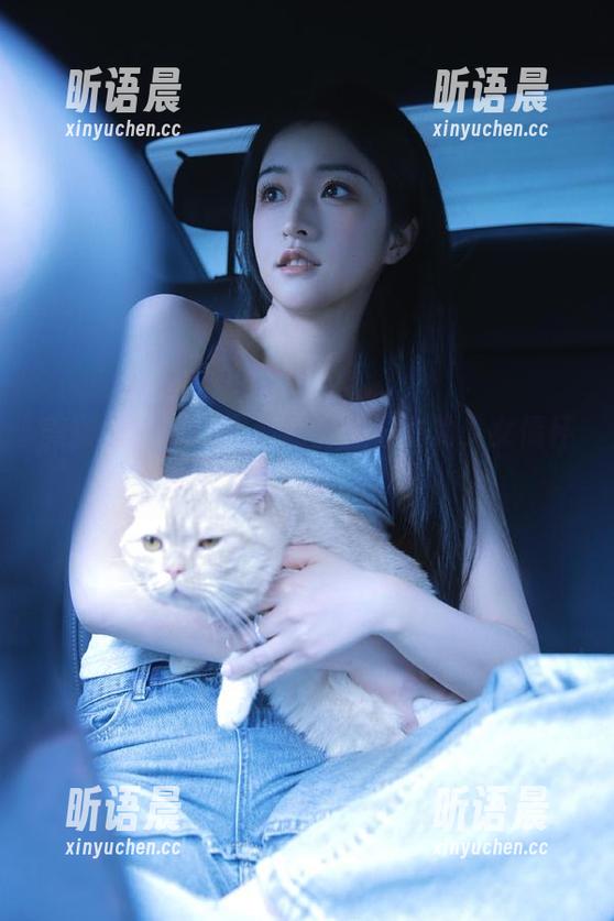 美媛馆 - 张雨萌：私房图集中的少女情怀，唤醒你的内心深处！.txt