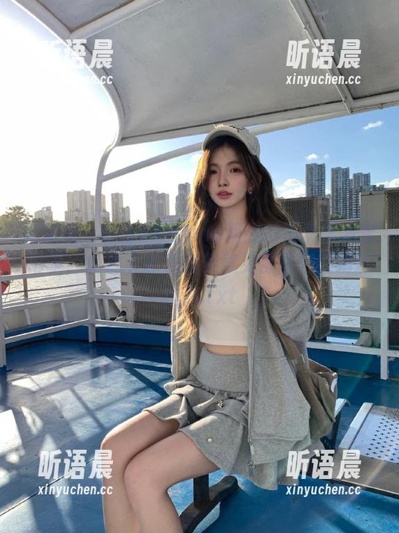 美媛馆 - 许诺Sabrina姐姐的写真艺术全记录，免费下载包含多款免费图包的精彩作品.txt
