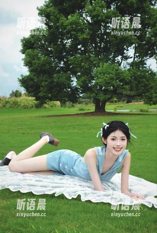 花漾show-梦心月 花漾show - 梦心月最新豹纹写真,有那么一瞬间让我觉得自己也可以很有魅力!.txt