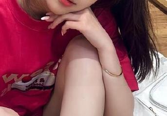 花漾show – 发现白茹雪Abby的秘密世界，独特写真作品图片下载分享.txt