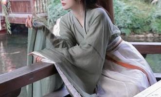 让我们一起观看苏嫣嫣阿姨的女仆作品，打破常规的艺术表达.txt