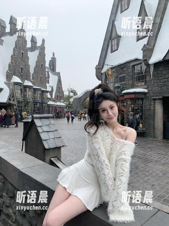 葛征 微密圈 - 优雅甜美,葛征粉色长裙美图合集,捕捉生活的点滴美好.txt