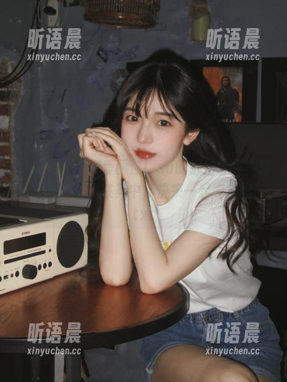 蜜桃社-爱丽莎Lisa 蜜桃社 - 探索爱丽莎Lisa的御姐世界,精彩作品分享尽在其中,快来一起欣赏吧!.txt