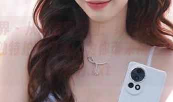 语画界 – 从浴室到美图：绯月樱_Cherry的独特拍摄风格，为你带来精选壁纸的魅力.txt