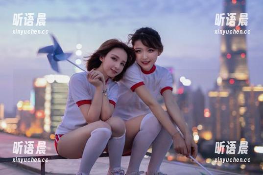 领略金鱼yui的魅力：免费下载《食铁兽》写真作品精彩图片.txt