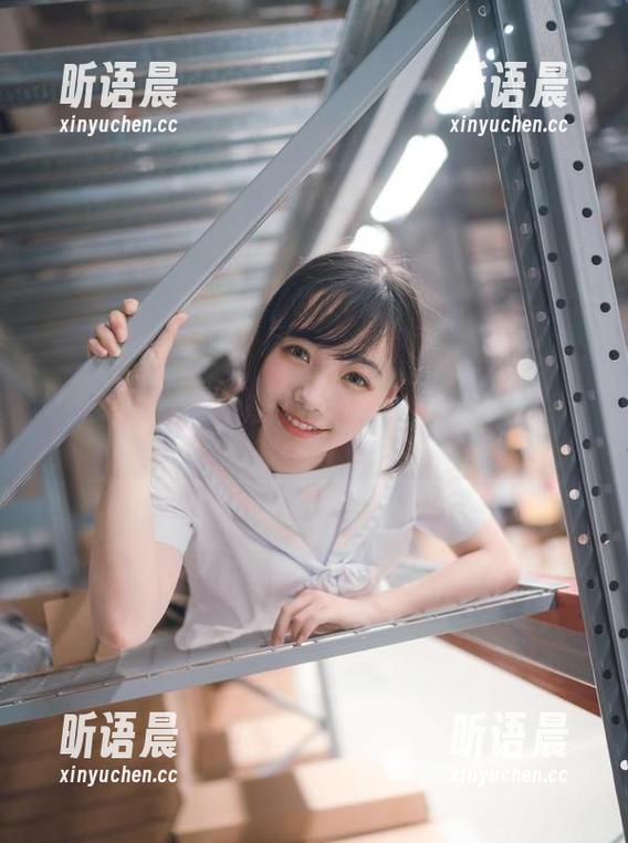 青丘女神 - 走进文曦的双人世界：无圣光写真带你感受生活的温暖与真实.txt