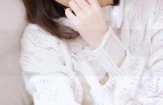 青豆客 – 王语纯最新写真作品：捕捉女孩生活中的每一个动人瞬间.txt