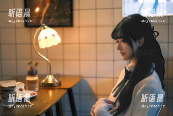 青豆客 - 赵伊彤带你领略瑜伽写真之美，妆容优雅身姿柔软！.txt