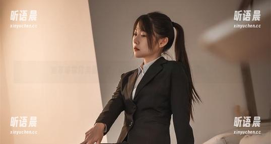 香草喵露露 香草喵露露美脚合集:试图用美脚掩盖我的丑态精选.txt