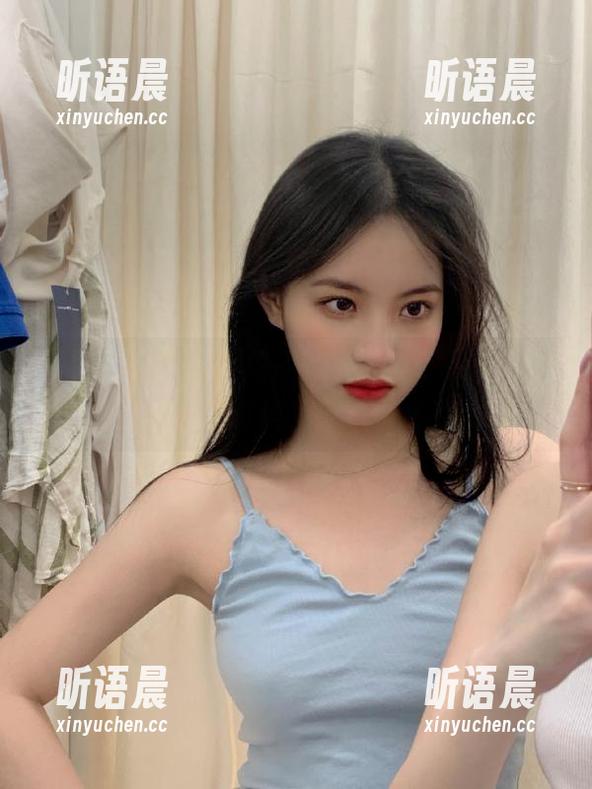 魅妍社 - 王曼妮好Q美足最新作品集：每一张都是对美的诗意表达.txt