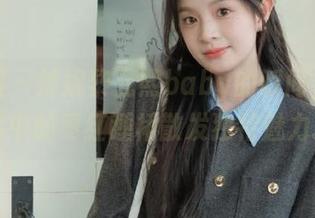 微密圈 – 捕捉黎允熙baby的瞬间，高清图库中的枣红睡裙散发独特魅力.txt